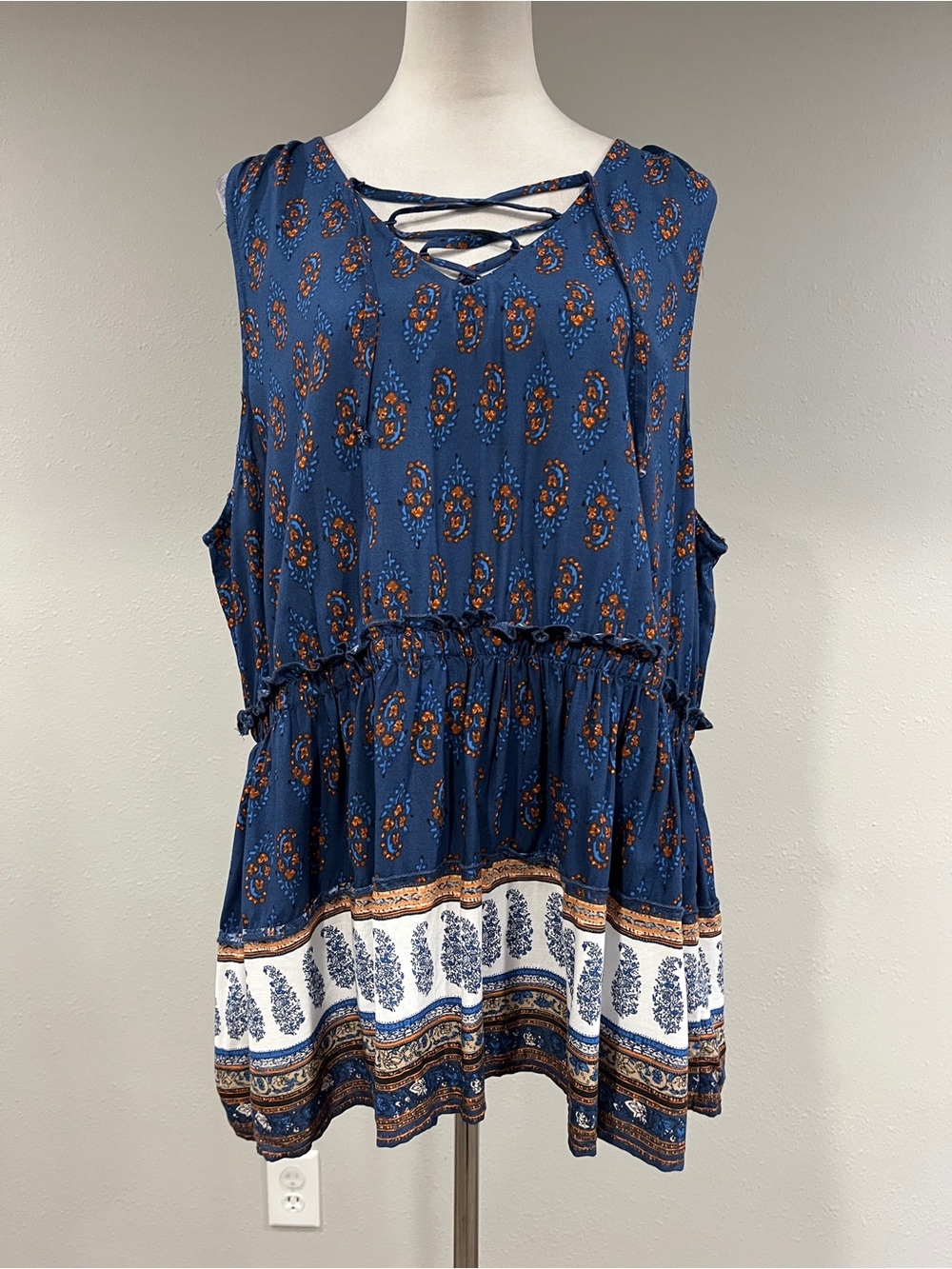 Maurice’s Boho Navy Paisley Tiered Sleeveless plus size tank top size 2X